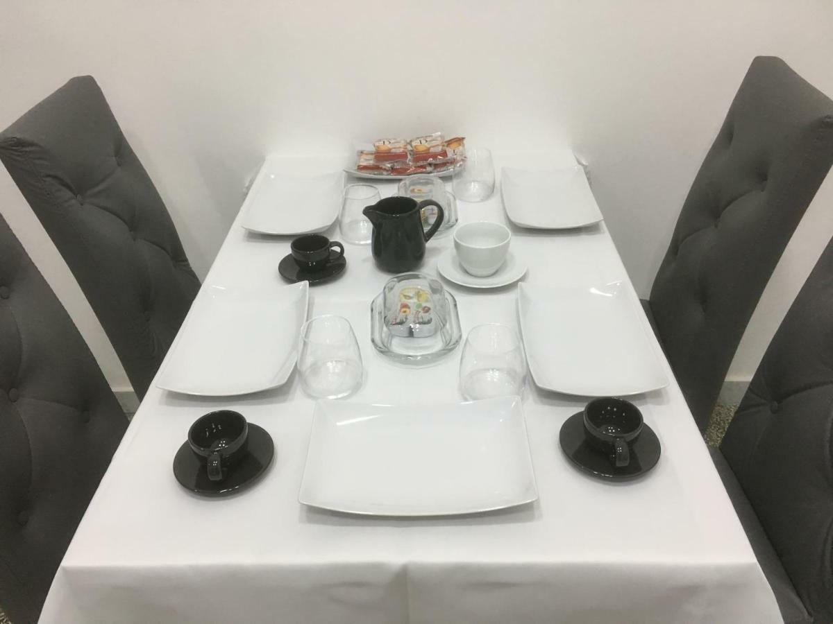 Mb95 - Mezzocannone Luxurious Bed&Breakfast Naples Luaran gambar
