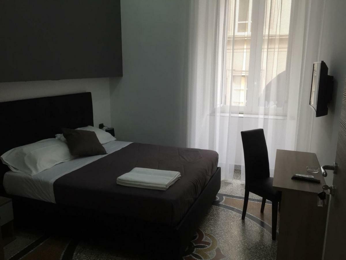 Mb95 - Mezzocannone Luxurious Bed&Breakfast Naples Luaran gambar