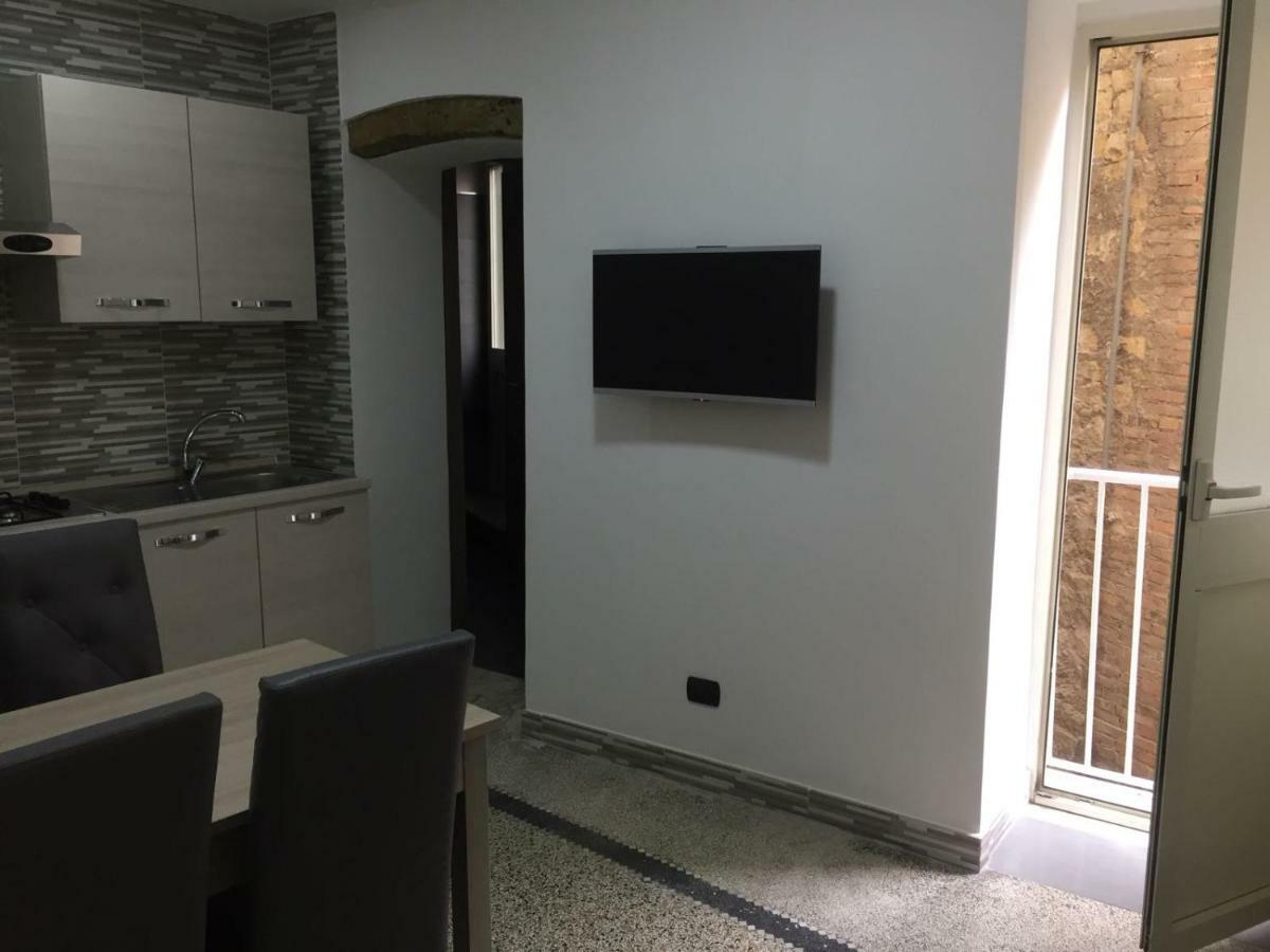 Mb95 - Mezzocannone Luxurious Bed&Breakfast Naples Luaran gambar